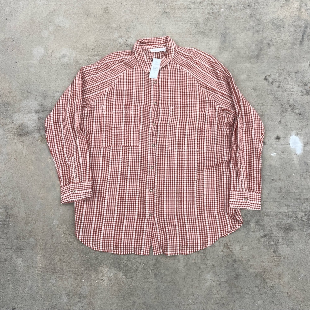 LOFT women’s orangish red button up blouse